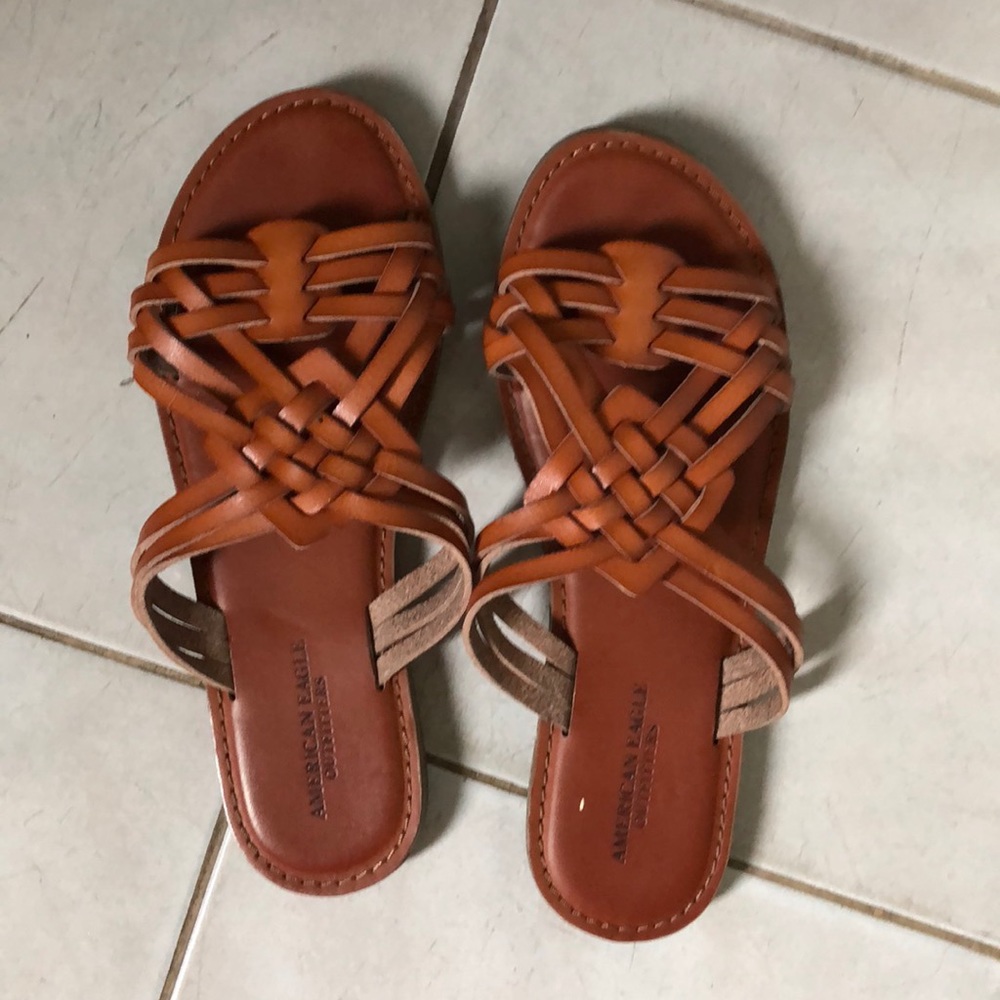 American Eagle sandals